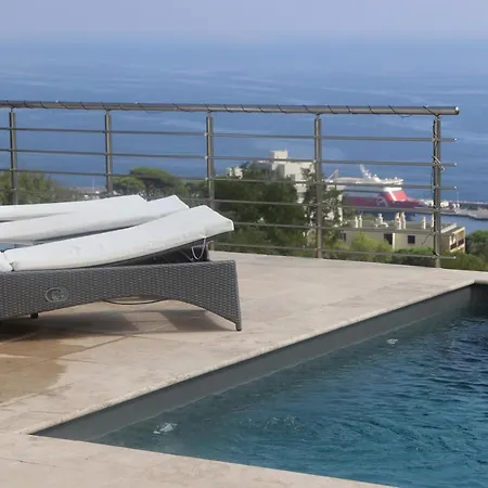 Alojamento de Acomodação e Pequeno-almoço Elegante Lisa Bastia (Corsica)