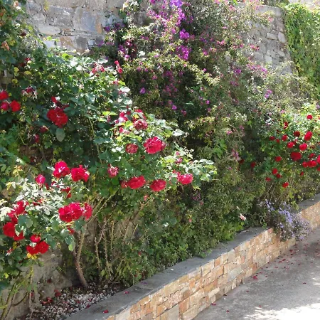 Elegante Lisa Alojamento de Acomodação e Pequeno-almoço Bastia (Corsica)